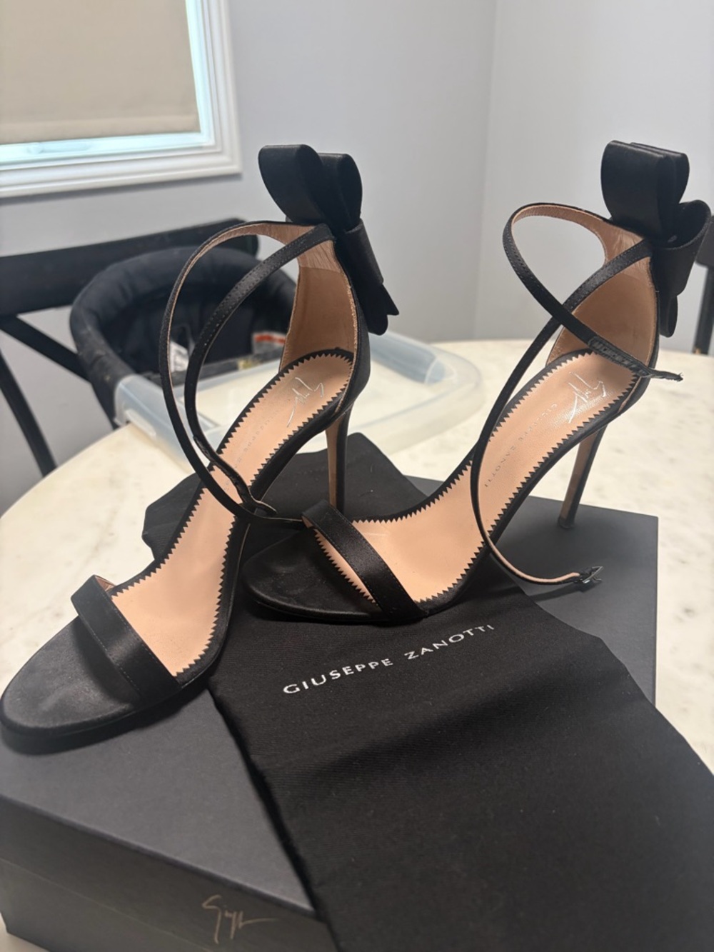 Giuseppe Zanotti Black Leather Bow-Strap Stiletto Sandals